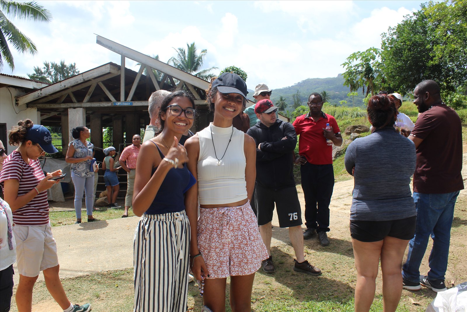 Students from SIAH and the University of Seychelles with GreenTraINT partners during the SIAH campus visit