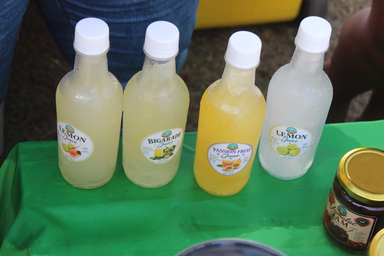 Fresh bottled juices - Lemon, Bigarade and Passion Fruit